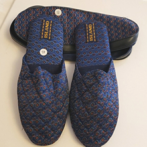 Men's Travel Slippers with pouch NWOT 11 - Picture 2 of 9